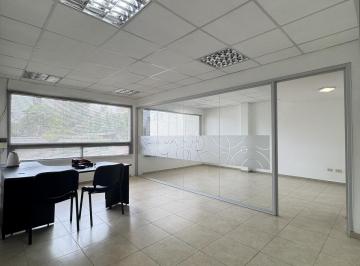 Oficina comercial · 65m² · 3 Ambientes · 1 Cochera · Oficina 55 m - Entrepiso - 3 Privados