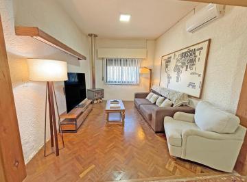 Casa · 100m² · 3 Ambientes · 1 Cochera · Venta de Casa 2 Dorm. en La Unión, Montevideo (Con Cochera)