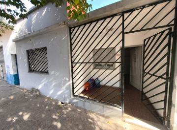 Casa · 90m² · 3 Ambientes · Casa en Alquiler