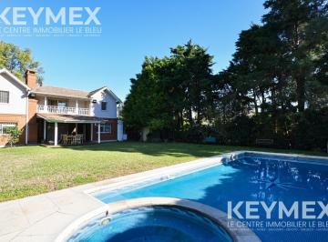 Casa · 201m² · 5 Ambientes · 2 Cocheras · Venta Casa de 5 Ambientes en Saravi, Pilar