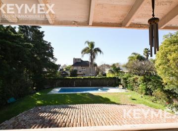 Casa · 201m² · 5 Ambientes · 2 Cocheras · Venta Casa de 5 Ambientes en Saravi, Pilar