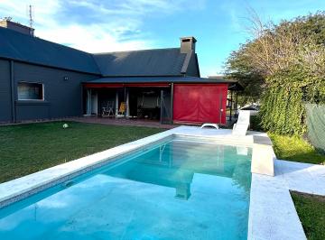 Casa de 5 ambientes, Córdoba · Casa en Alquiler de 3 Dorm. | 4 Amb | Valle Escondido Los Soles | Pileta