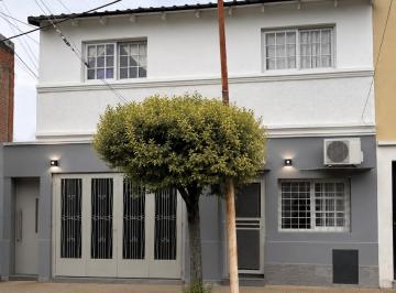 Casa de 10 ambientes, La Matanza · Casa Ideal Para Inversión o Familia Multifamiliar