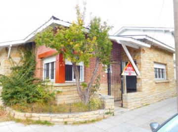 Casa de 4 ambientes, Mar del Plata · Alquiler Unicamente Uso Profesional o Comercial