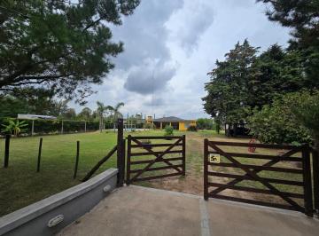 Quinta vacacional · 240m² · 4 Ambientes · 3 Cocheras · Quinta Cuatro Ambientes Venta Lujan