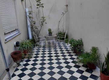 Departamento de 3 ambientes, Flores · Hermoso Departamento con 2 Patios Super Cómodo en Zona en Expansión!