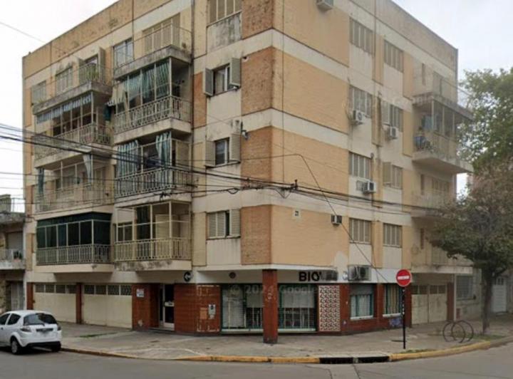 Departamento · 70m² · 4 Ambientes · 1 Cochera