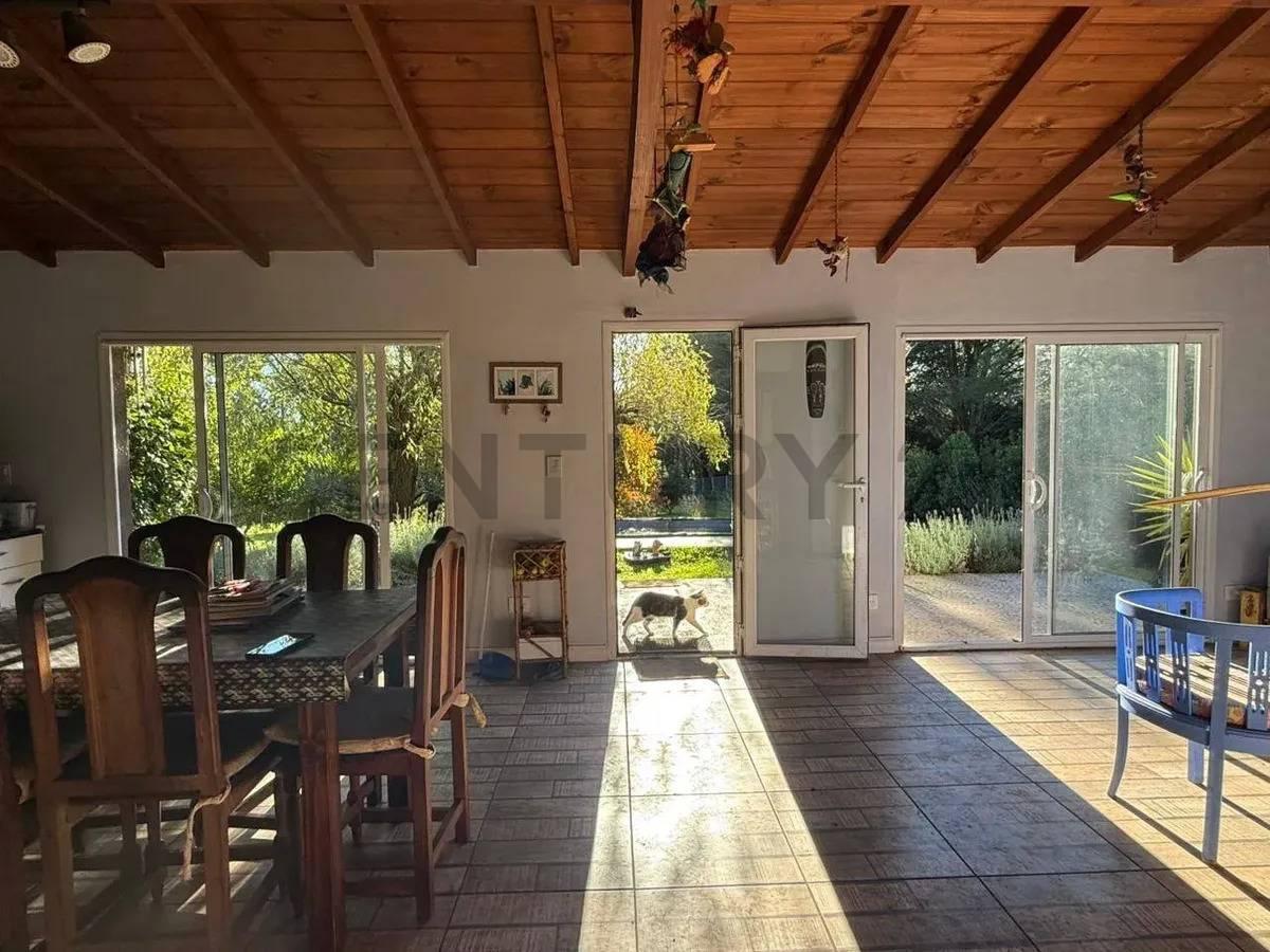 Casa quinta 3 amb, 134m² cubiertos en Colinas Verdes Norte