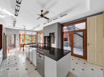 Casa · 476m² · 6 Ambientes · 1 Cochera · Venta Casa 4 Dorm. Palermo con Estudio y Lote Propio