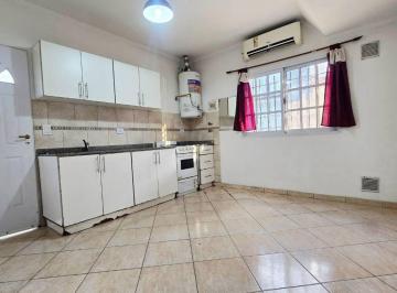 PH · 42m² · 3 Ambientes · 1 Cochera · Venta PH Tres Ambientes con Cochera Munro