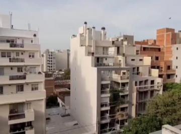 Departamento · 39m² · 2 Ambientes · Vendo Dpto. 1 Dormitorio, Frente con Balcon. en La Mejor Zona de B° Gral Paz (Alquilado)
