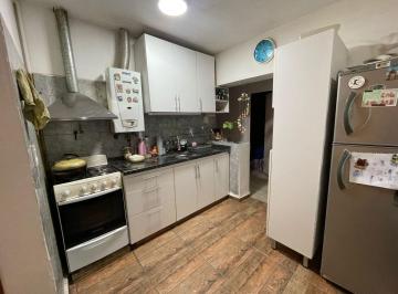 Casa · 150m² · 4 Ambientes · 1 Cochera · Venta Casa de Tres Dorm. con 360 m² de Terreno | Apta Crédito | B° Matienzo