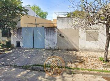 Casa · 140m² · 4 Ambientes · 1 Cochera · Venta Casa en Ezpeleta Ideal Dos Familias, Vivienda y Emprendimiento Oportunidad