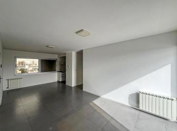 Departamento · 65m² · 2 Ambientes · Departamento Gigante de 1 Dormitorio con Balcón Terraza Al Norte