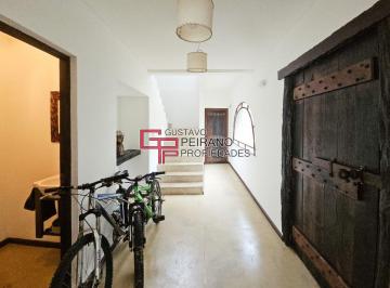 Casa en Venta de 6 ambientes Belén de Escobar · Casa en Venta Barrio Cerrado Septiembre