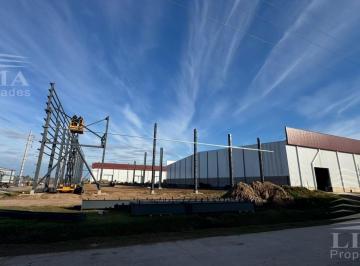 Bodega-Galpón · 2800m² · Galpón en Parque Industrial Avant