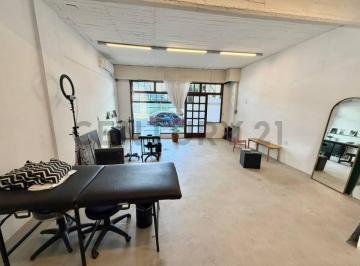 Local comercial · 100m² · 2 Ambientes · Alquiler Local Comercial a La Calle - Chacarita