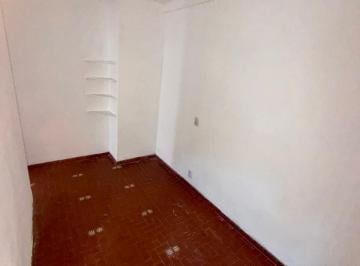 Departamento de 2 ambientes, Parque Avellaneda · Departamento 2 Ambientes con Cocina Separada y Patio
