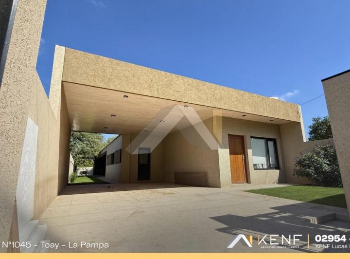 Casa · 180m² · 5 Ambientes · 2 Cocheras