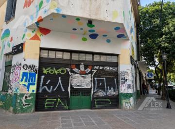 Local comercial · 100m² · 3 Ambientes · Local en Alquiler, Abasto, Sotano y Oficina, Sin Expensas