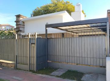 Casa de 7 ambientes, Córdoba · Casa Ricardo Pedroni 1387