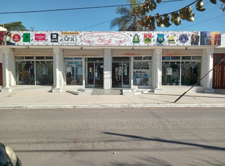 Local comercial · 170m² · 2 Ambientes