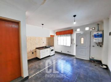 Departamento de 2 ambientes, Floresta · 2 Amb. Tipo PH (Ideal Persona Sola o Pareja) Floresta