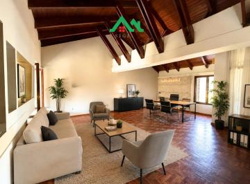 Oficina comercial · 284m² · 3 Dormitorios · 3 Cocheras · Casa en Venta Apta Oficina en Barrio Urca | Ideal Empresas y Estudios Profesionales