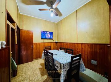 Casa · 125m² · 3 Ambientes · 1 Cochera · Casa en Venta 3 Ambientes Berazategui Centro Apta Profesional