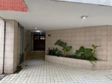 Departamento · 68m² · 5 Ambientes · Departamento en Venta en Alberdi, Gran Oportunidad