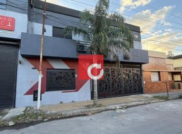 Casa de 5 ambientes, Berisso · Venta de Casa en Calle 10 E 157 y 158 - Berisso