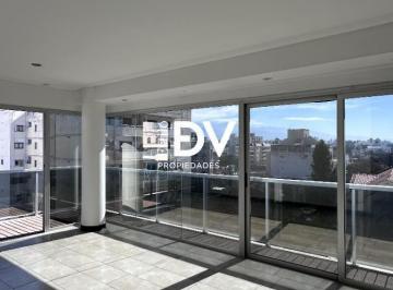 Departamento · 1m² · 6 Ambientes · 1 Cochera · Departamento 2 Ambientes en Alquiler con Cochera y Balcón