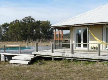 Foto1 · Casa en Fraccionamiento de Chacras a La Venta