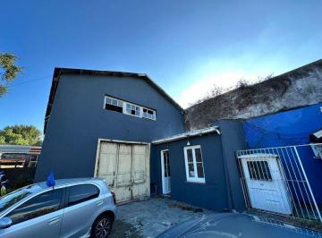 Edificio · 200m² · Propiedad Comercial en Adrogue