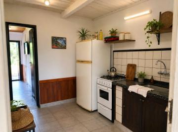 Casa · 80m² · 3 Ambientes · Casa en Venta Tolosa 2 Dorm.