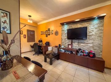 PH · 114m² · 3 Ambientes · PH en Venta de 2 Dorm. Sin Expensas en Villa Devoto