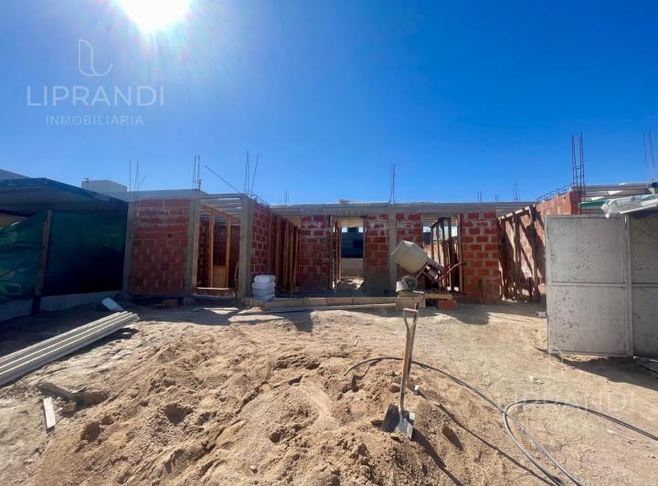 Casa en venta en Solares de Manantiales · 3 ambientes