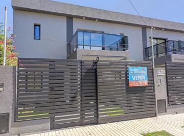 Casa de 3 ambientes, Almirante Brown · Duplex a Estrenar