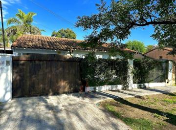 Casa · 80m² · 3 Ambientes · 1 Cochera · Casa en Turdera