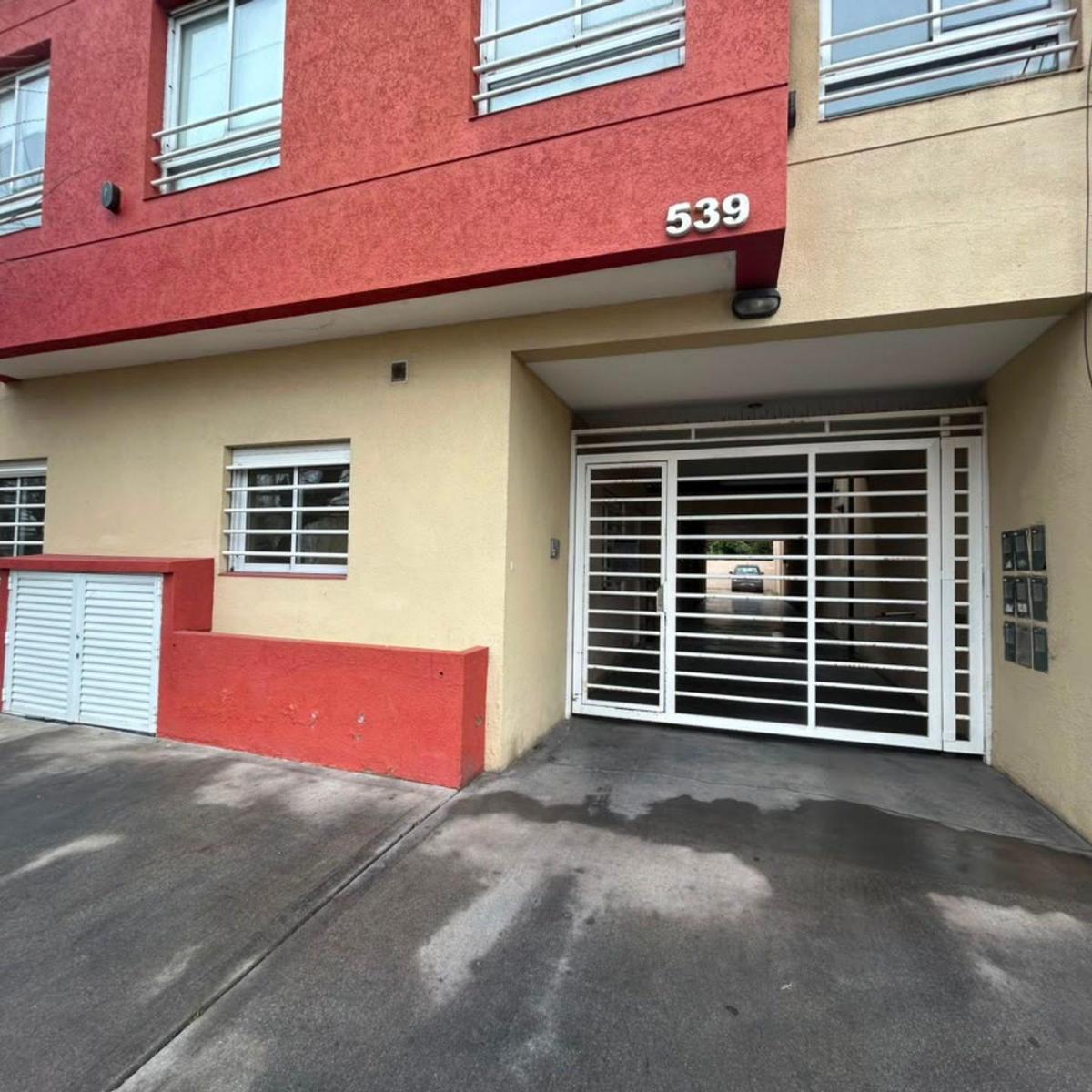 PH 2 amb, 34m² en planta baja — Villa Primera