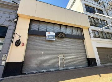 Local comercial · 270m² · Local en Alquiler