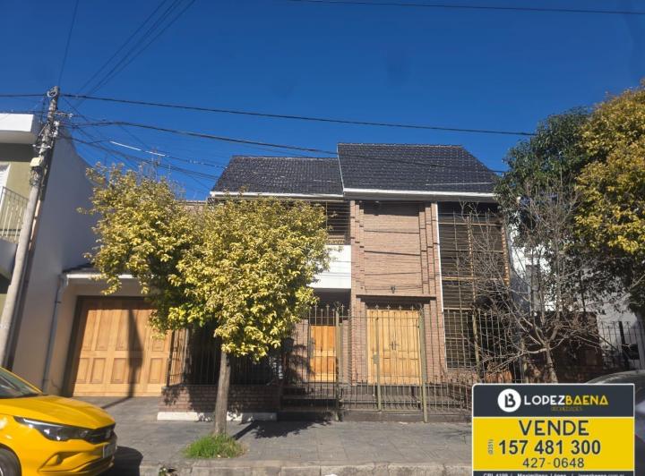 Casa · 540m² · 10 Ambientes · 5 Cocheras