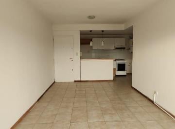 Departamento · 40m² · 2 Ambientes · 1 Cochera · Departamento en Área Centro Este