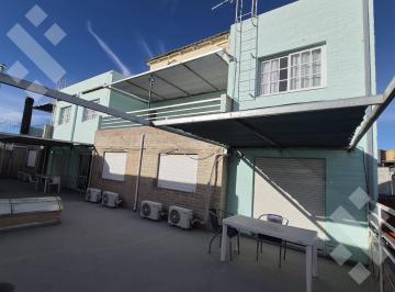 Edificio · 1100m² · 20 Cocheras · Complejo en Venta (O Alquiler), con 20 Departamentos Operativos, a 350 m de La Playa. Las Grutas