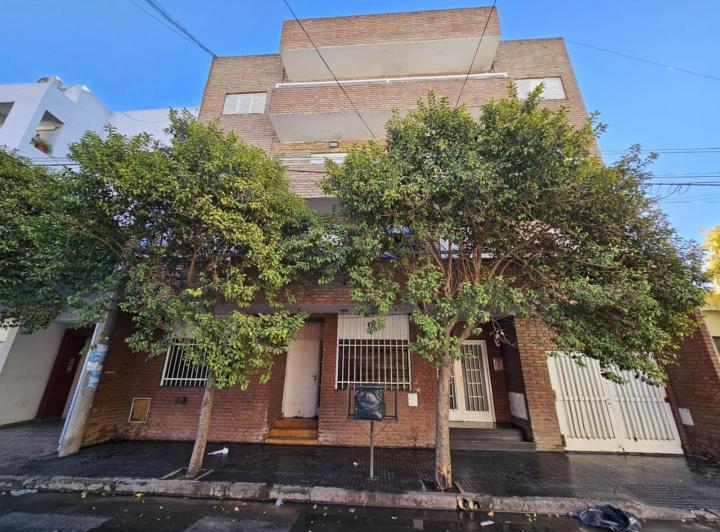 Departamento · 24m² · 4 Ambientes · 1 Cochera