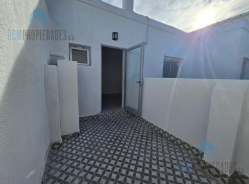 PH · 65m² · 3 Ambientes · Venta PH 3 Ambientes con Patio Azotea