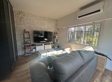PH · 58m² · 3 Ambientes · PH en Venta Muy Luminoso con Terraza y Parrilla