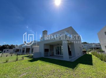 Departamento · 128m² · 4 Ambientes · 2 Cocheras · Townhouse/departamento en Alquiler en La Calesa Pilará Pilar