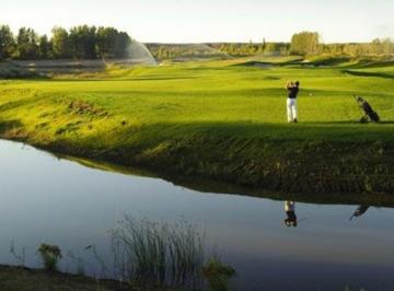 Terreno · 27m² · Venta Lote 1007 m² - Los Canales Golf Club - Plottier