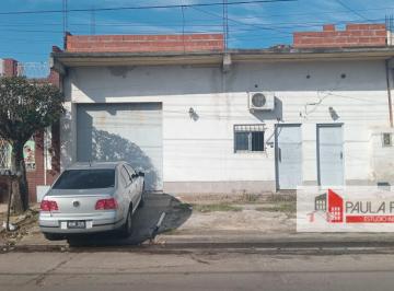 Frente · Galpon Uso Industrial con Espacio Para Oficinas